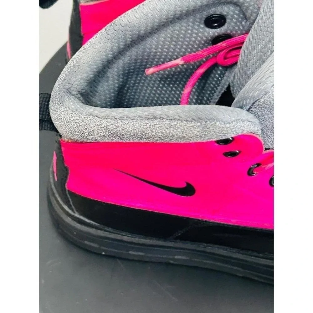 Nike ACG Woodside 2 High Pink Black Duck Boots 524876-600 Youth 6.5Y / Womens 8